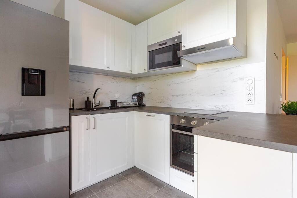 T2 Lespinet - - Parking Gratuit & Wifi Apartamento *